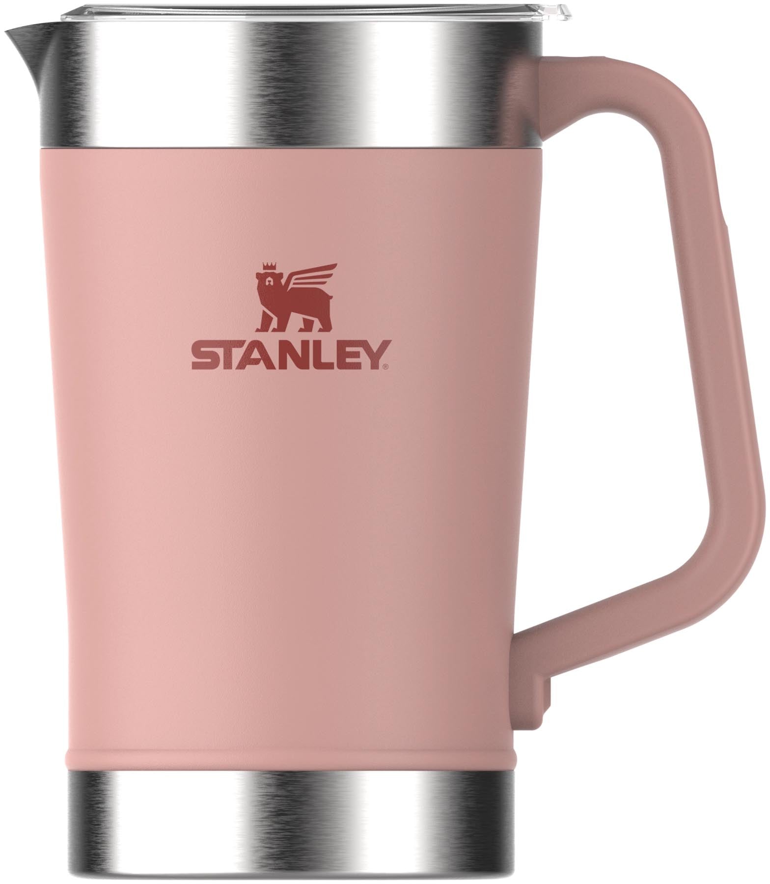 Stay Chill Classic Pitcher 1.9l peach rose in Pink präsentiert im Onlineshop von KAQTU Design AG. Aufbewahrungsbehälter ist von Stanley