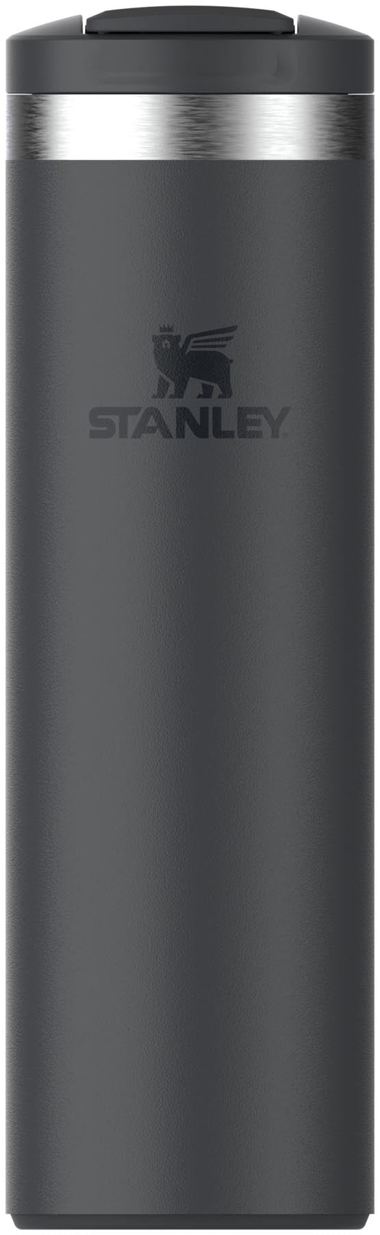 Transit Fliptop Becher 0.47l black 2.0 in Schwarz präsentiert im Onlineshop von KAQTU Design AG. Aufbewahrungsbehälter ist von Stanley