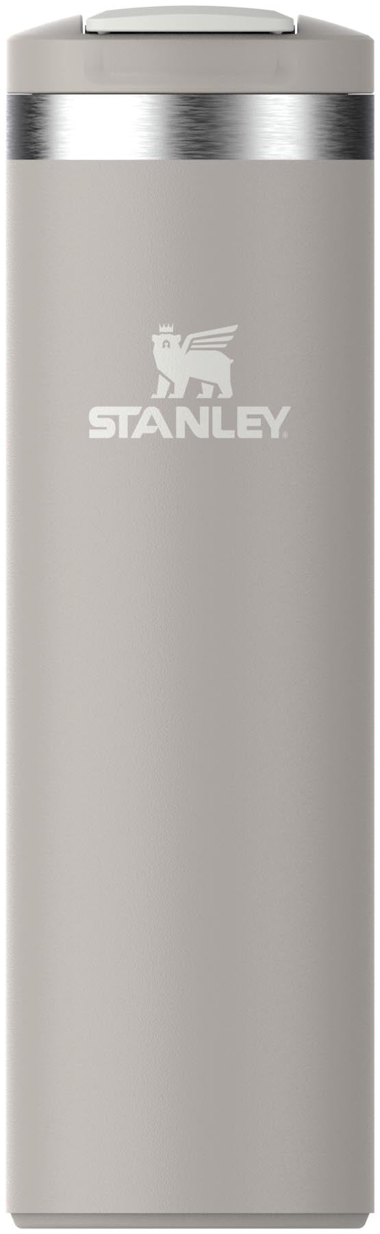 Transit Fliptop Becher 0.47l ash in Grau präsentiert im Onlineshop von KAQTU Design AG. Aufbewahrungsbehälter ist von Stanley