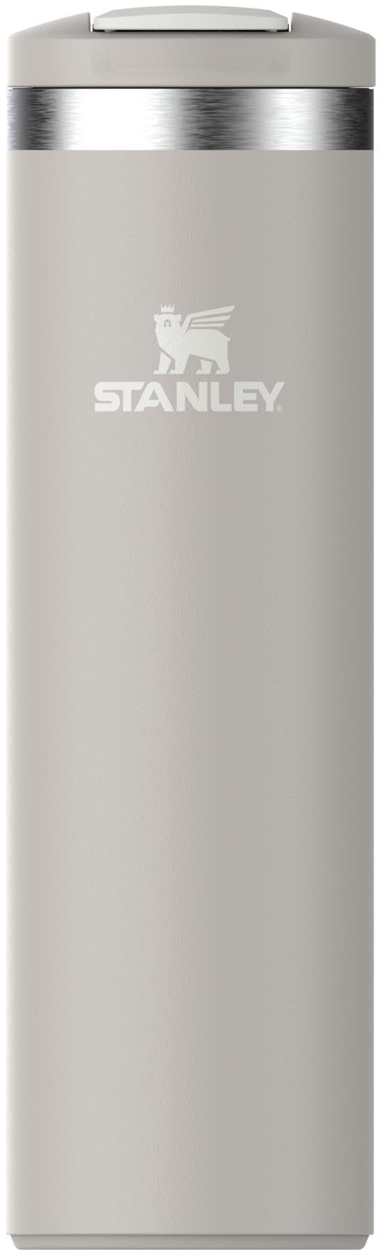 Transit Fliptop Becher 0.59l ash in Grau präsentiert im Onlineshop von KAQTU Design AG. Aufbewahrungsbehälter ist von Stanley
