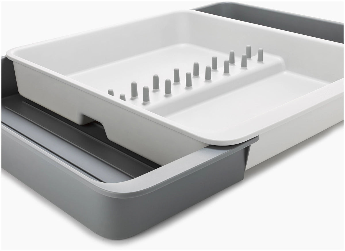 DrawerStore Besteckkasten für Utensilien recycl. Kunststoff in Grau präsentiert im Onlineshop von KAQTU Design AG. Besteckboxen ist von Joseph Joseph
