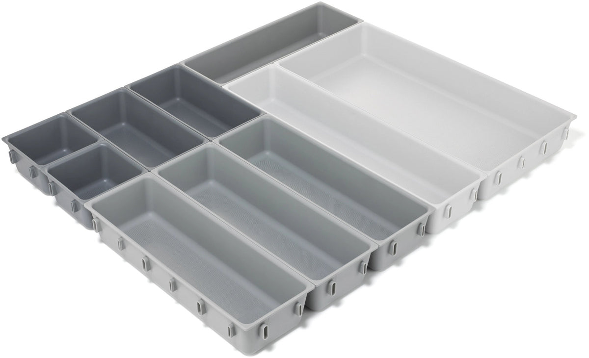 Blox Schubladenorganizer 10tlg aus recycl. Kunststoff in Grau präsentiert im Onlineshop von KAQTU Design AG. Besteckboxen ist von Joseph Joseph