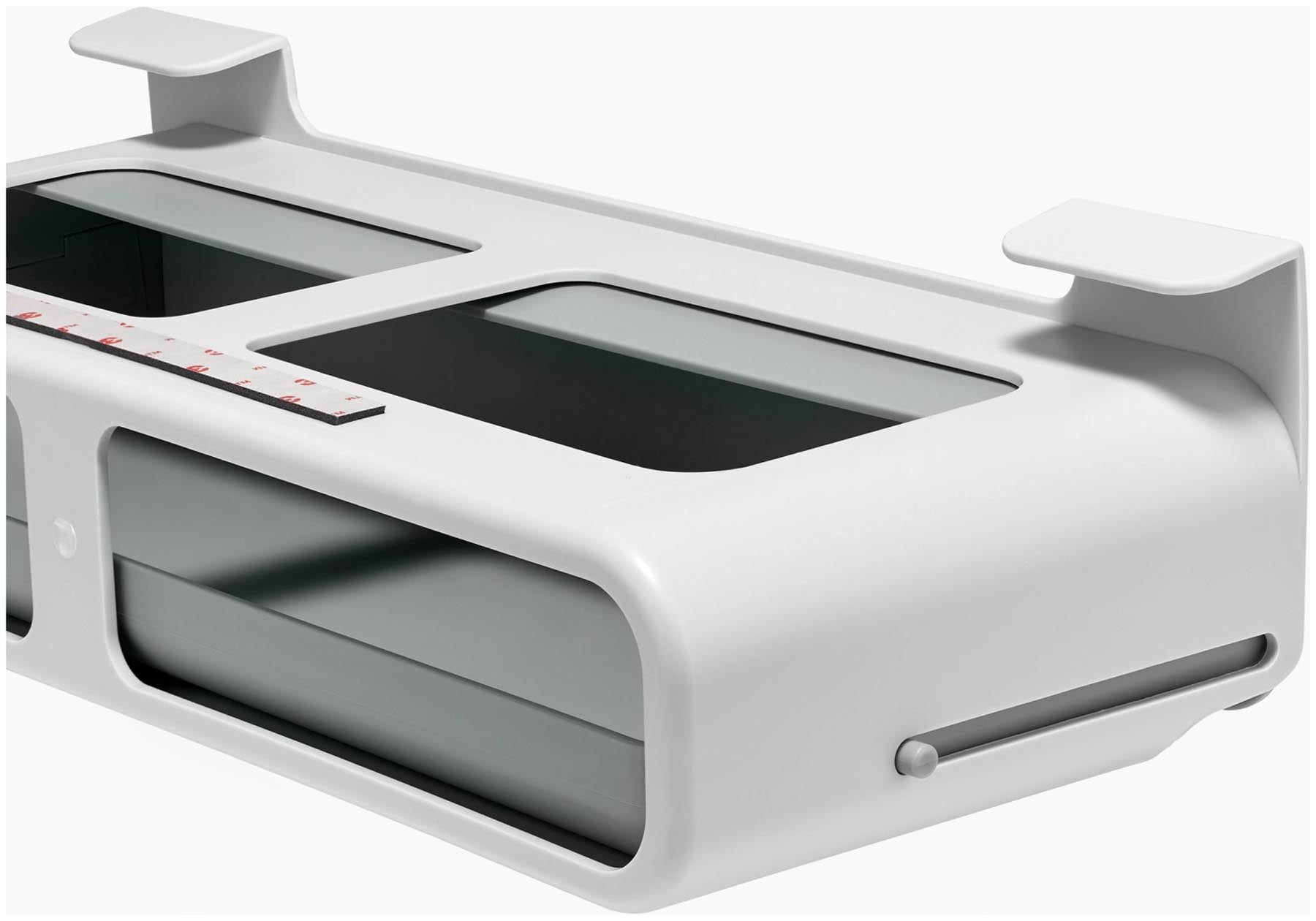 Praktisches Unterregal für Gewürze aus recyceltem Kunststoff in elegantem Grau, ideal zur optimalen Nutzung von Stauraum in der Küche.