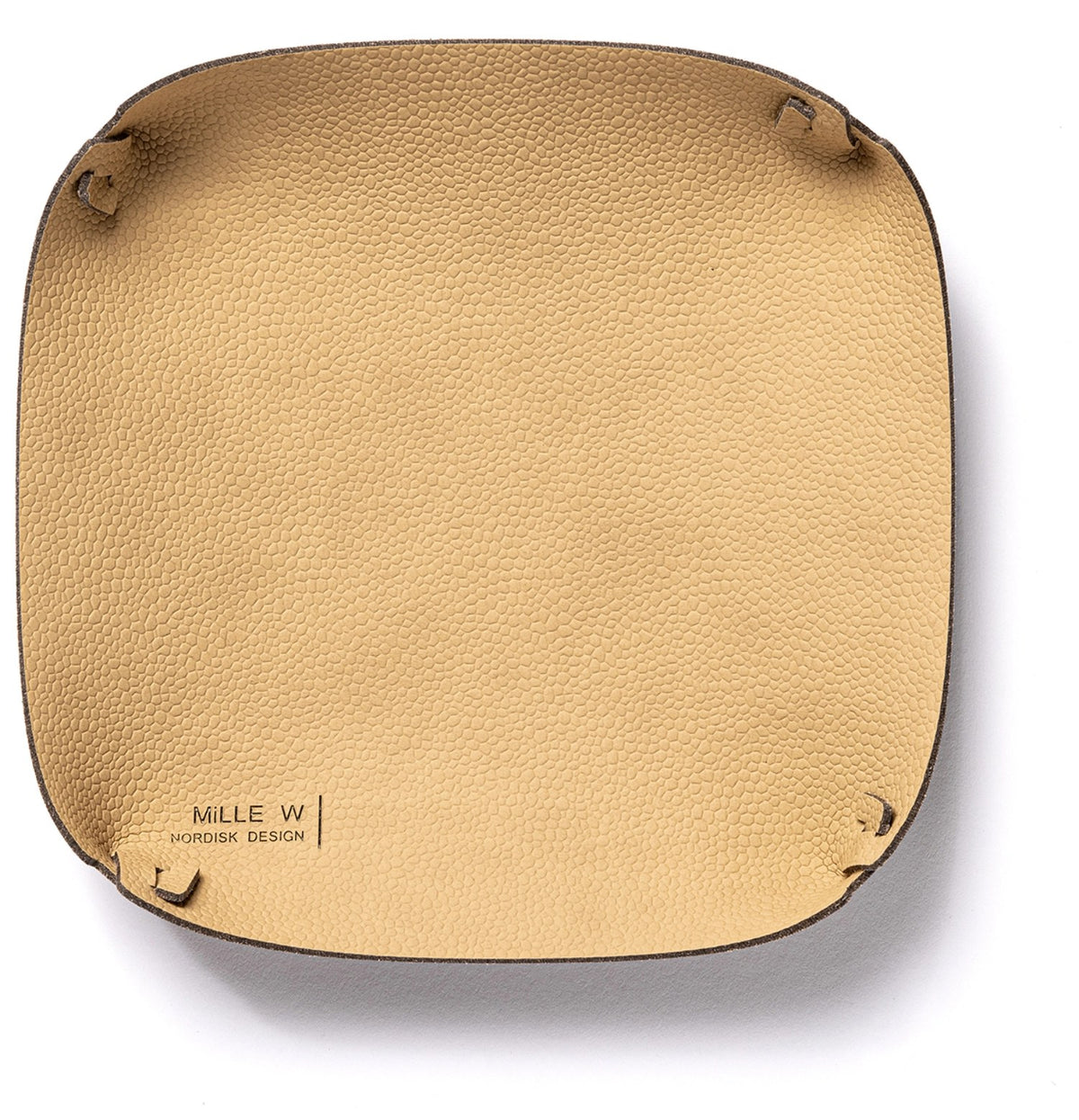 Kleines rechteckiges Tablett in Beige, Masse 15x15x2 cm, mit glatter Oberfläche, fotografiert von oben auf neutralem Hintergrund.