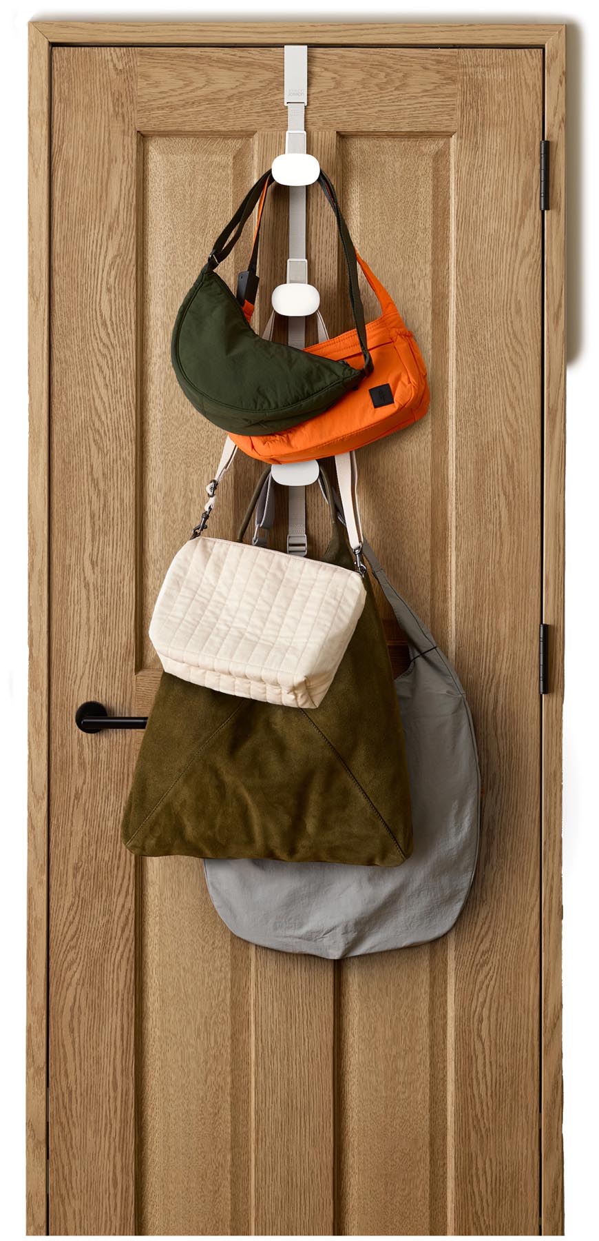 Orderly Türrahmen Taschenhalter ecru in Beige präsentiert im Onlineshop von KAQTU Design AG. Haushaltshilfen ist von Joseph Joseph