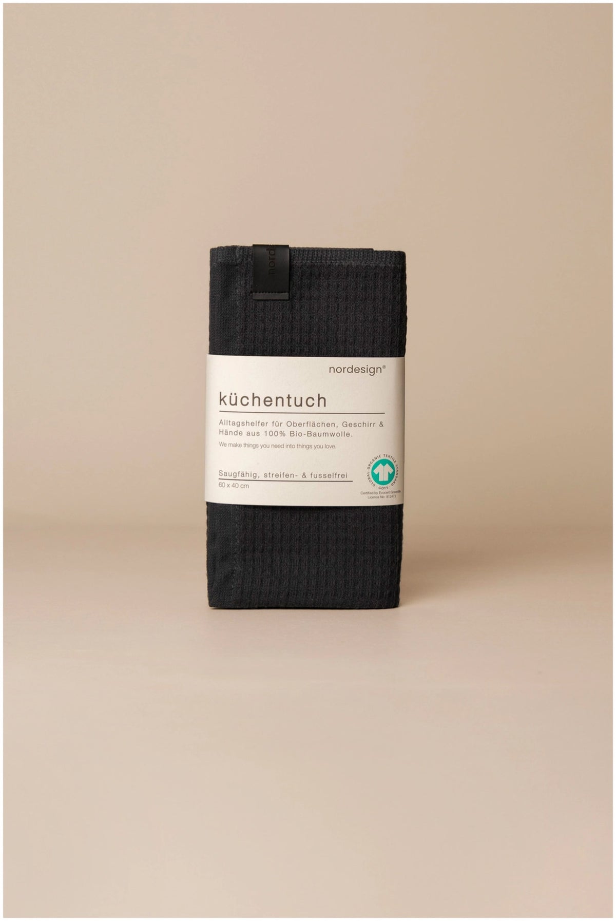 Schwarzes Küchentuch Urban Clay aus Baumwolle, rechteckig, mit Label und Aufhänger