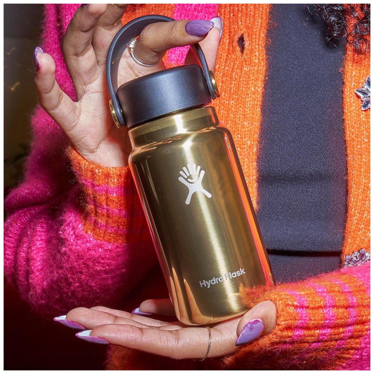 Trinkflasche Micro Hydro 200ml gold in Gold präsentiert im Onlineshop von KAQTU Design AG. Thermosflasche ist von Hydro Flask