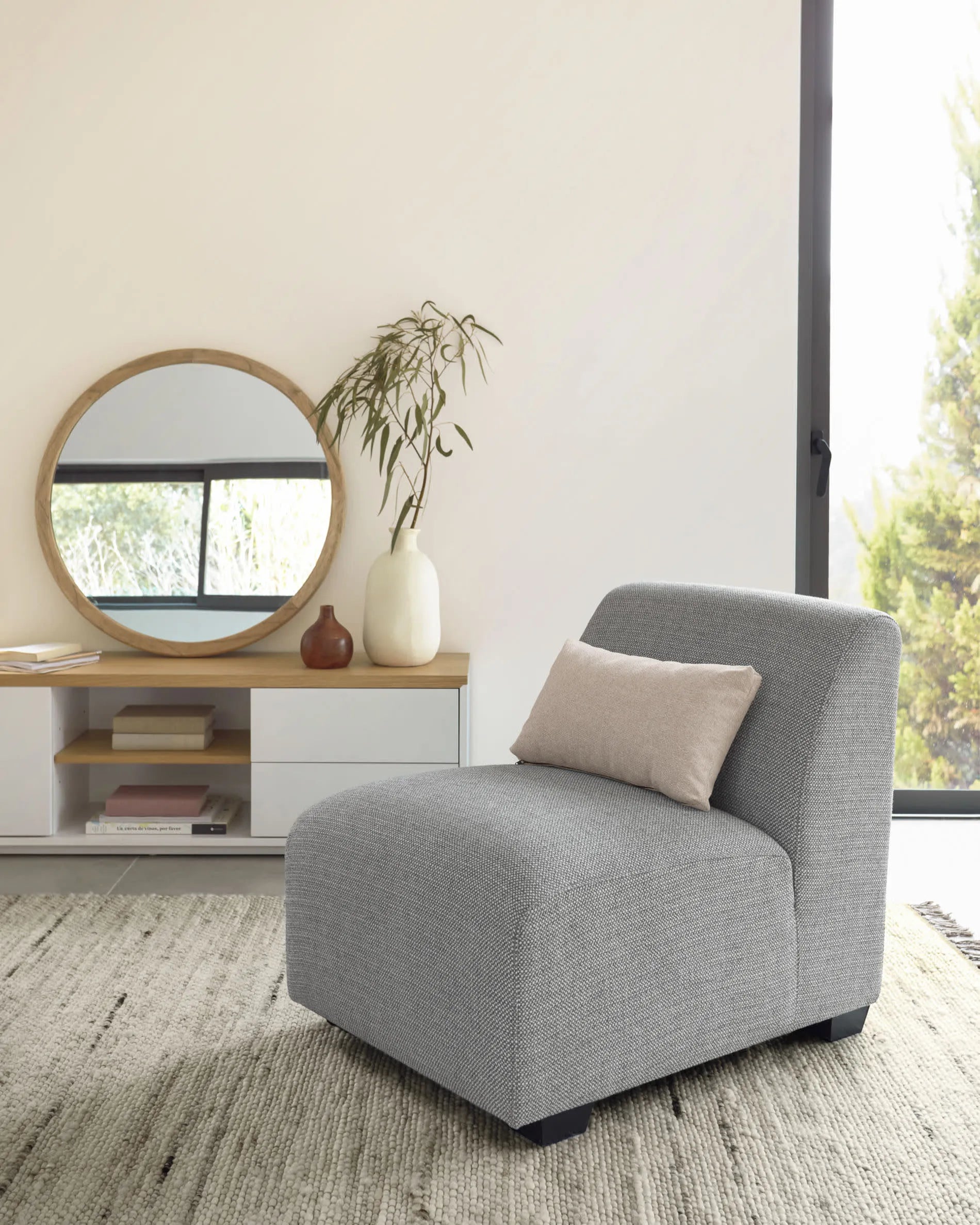 Beiger Kissenbezug Galene 30x50 cm von Kave Home, ideal für zeitgemäße Einrichtung und geschmackvolle Akzente im Wohnbereich.