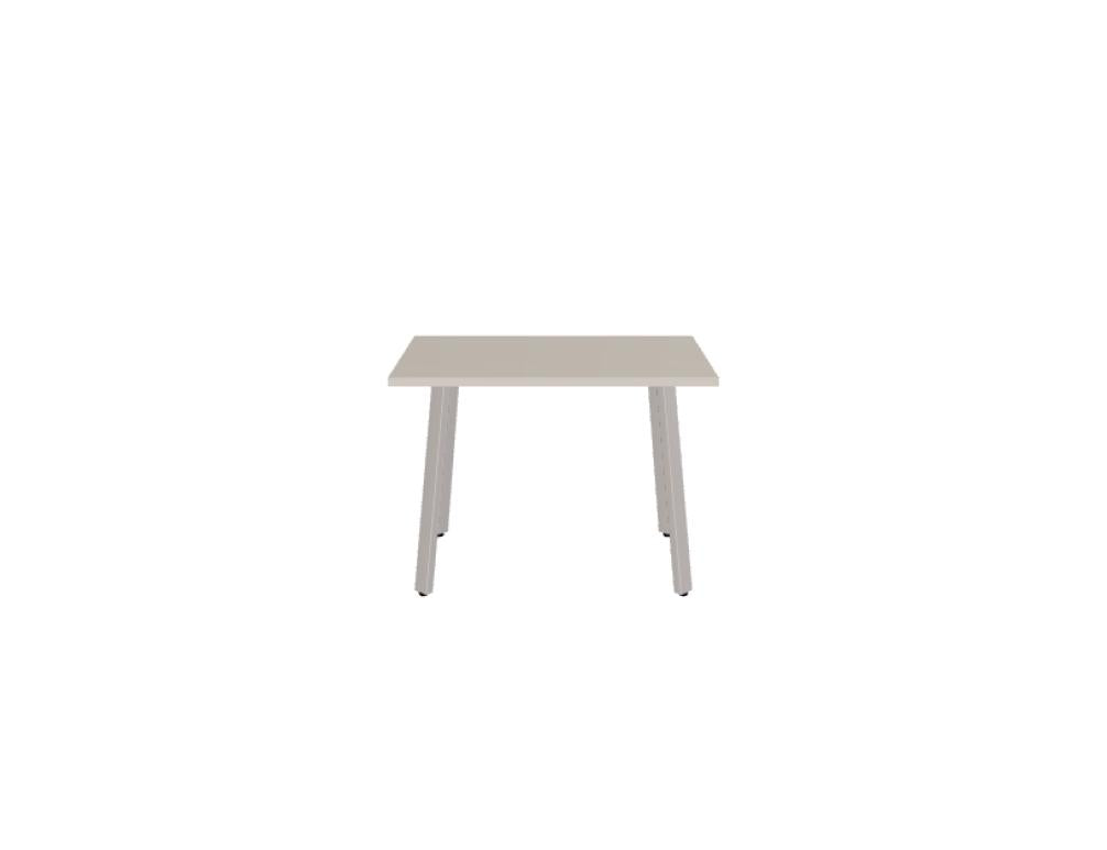 Schreibtisch Ogi A BAG017 aus MDF mit hellem Holzfinish, klarer Linienführung, kompakte Arbeitsfläche und moderner, ruhiger Stil für kleines Home- oder Bürozimmer
