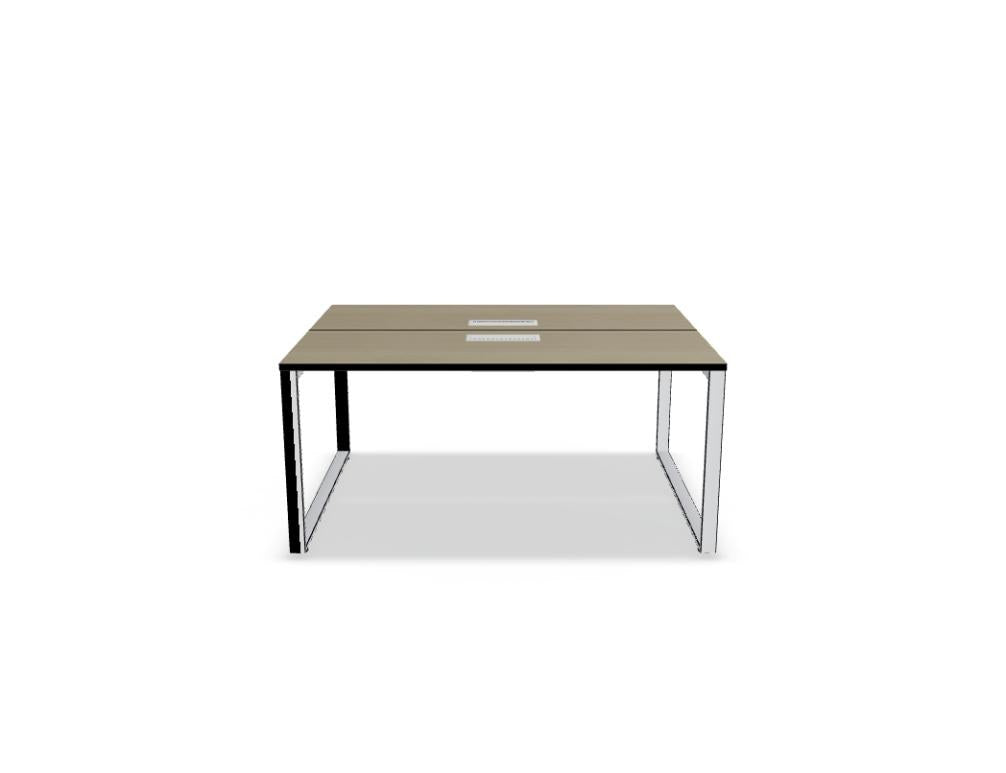 Doppelschreibtisch Ogi Q Bench mit Tischplatte in Honigeiche und schwarzem, pulverbeschichtetem Metallgestell, Ansicht von vorne.