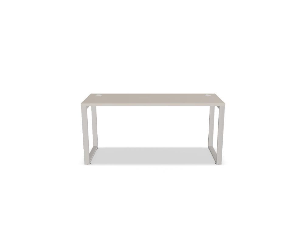 Schreibtisch Ogi Q von Mdd mit rechteckiger Melaminplatte in Eiche Natur und schwarzem, pulverbeschichtetem Metallgestell.