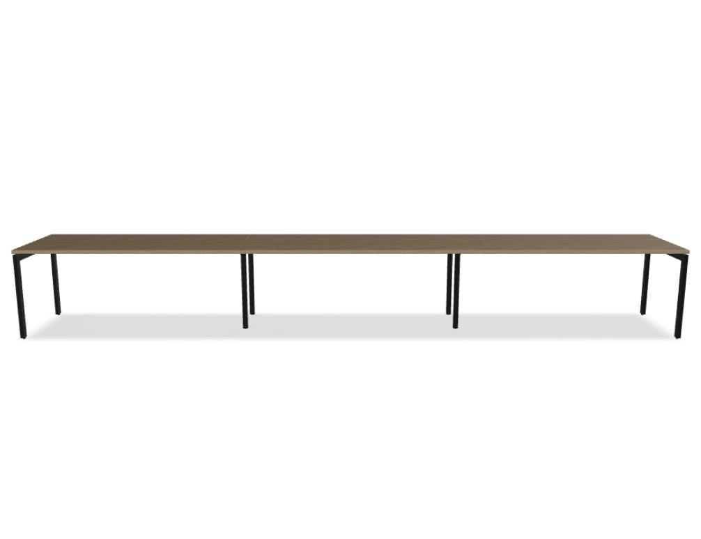 Schreibtisch Ogi U von Mdd mit Tischplatte in Honigeiche und pulverbeschichtetem, schwarzem Metallgestell im minimalistischen Design.