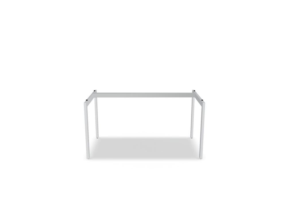 Schreibtisch Ogi U von Mdd mit Tischplatte in Honigeiche und pulverbeschichtetem, schwarzem Metallgestell im minimalistischen Design.