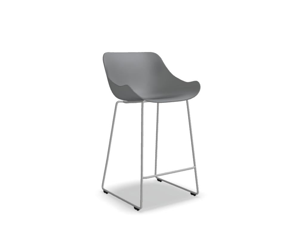 Baltic Basic BL1P23H Outdoor-Barhocker von Mdd mit schlanker Form, hoher Rückenlehne und modernem Gestell.