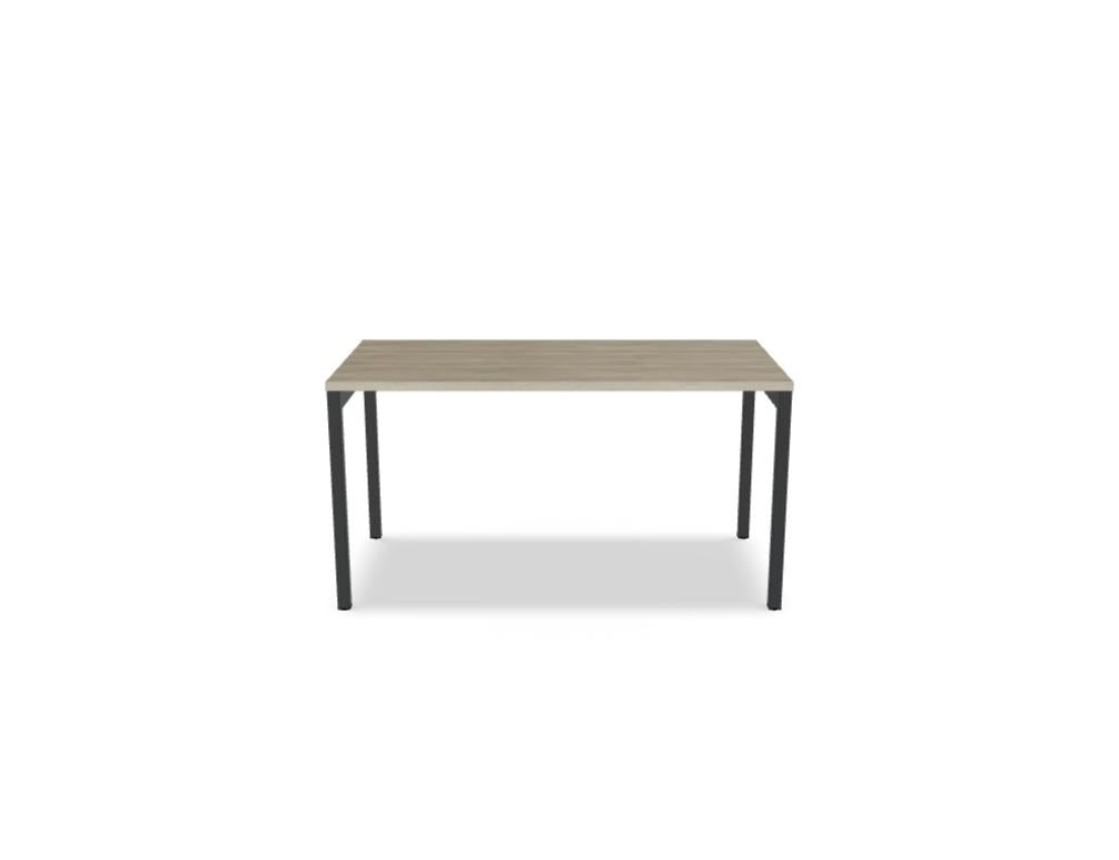 Schreibtisch Ogi Y von Mdd mit Tischplatte in Honigeiche und schwarzem Metallgestell, Profil 40x40 mm, für Büroarbeitsplätze.