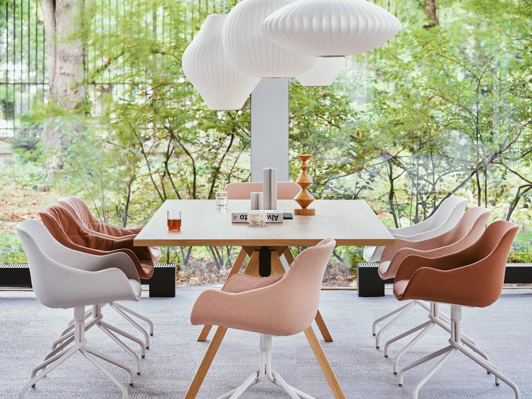 Stylischer Baltic Classic BL4P13 Drehstuhl mit komfortabler Sitzfläche und zeitgemäßem Design, ideal für Büro und Homeoffice.