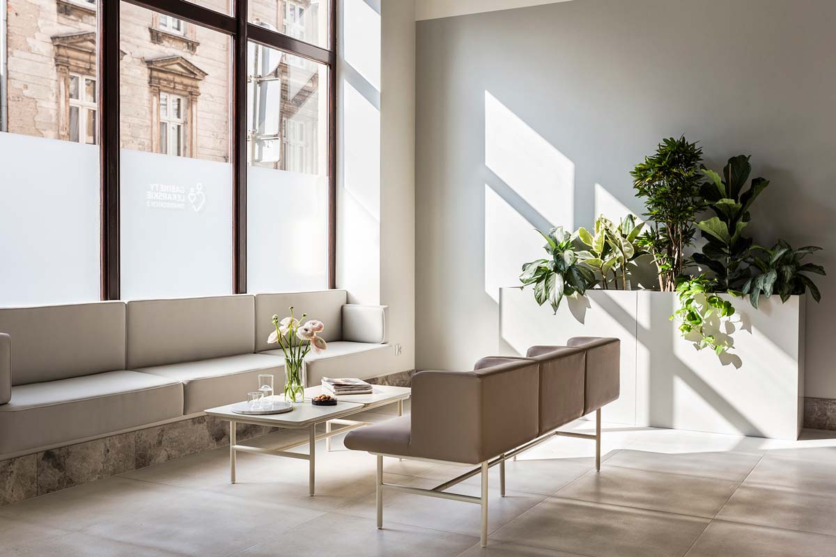 Modernes Sofa Agora AR13 von Mdd, perfekt für kreative Räume, bietet Komfort und anpassbare Gestaltungsmöglichkeiten.