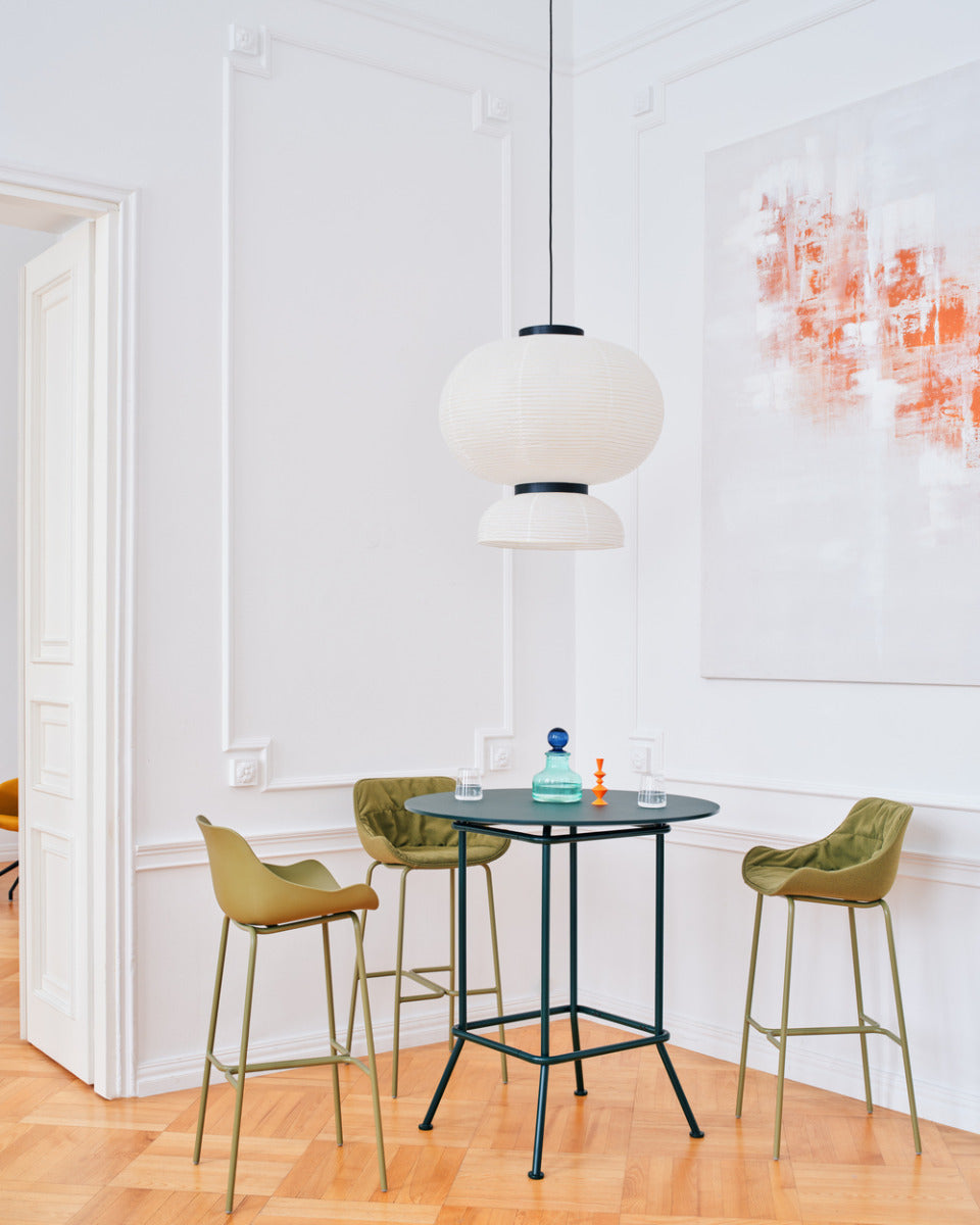 Moderner Baltic Soft Duo BL5P24H Barhocker von Mdd, perfekt für trendige Gastronomien, bietet hohen Sitzkomfort und ansprechende Ästhetik.
