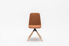 Ulti UKP9 - Chair with Wooden Swivel Base