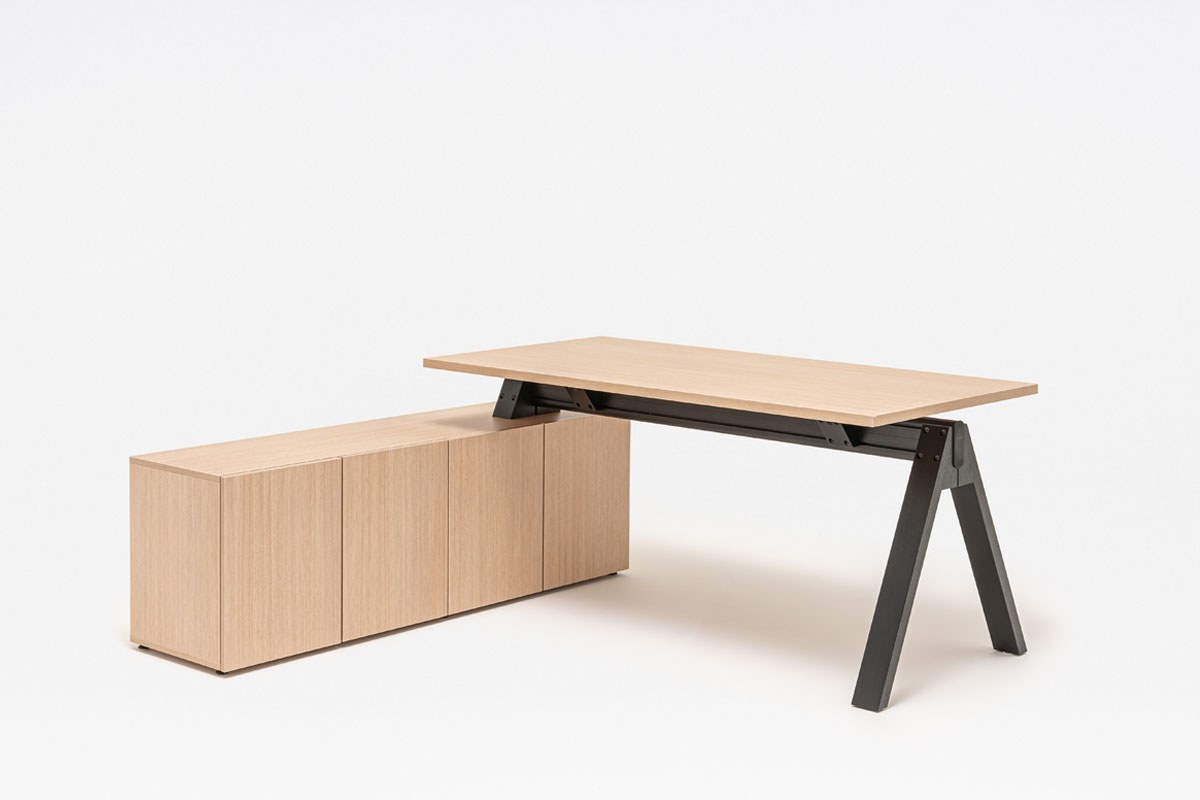 Viga V163LM - Schreibtisch mit Managerschrank in Dunkle Walnuss präsentiert im Onlineshop von KAQTU Design AG. Schreibtisch ist von Mdd
