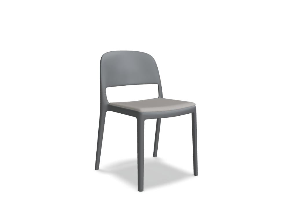 Bild zeigt einen niedrig gepolsterten Gartenstuhl Blendy BNDTS01 von MDD: stabiles Gestell, bequeme Polsterung, modernes Design, Outdoor-Einsatz