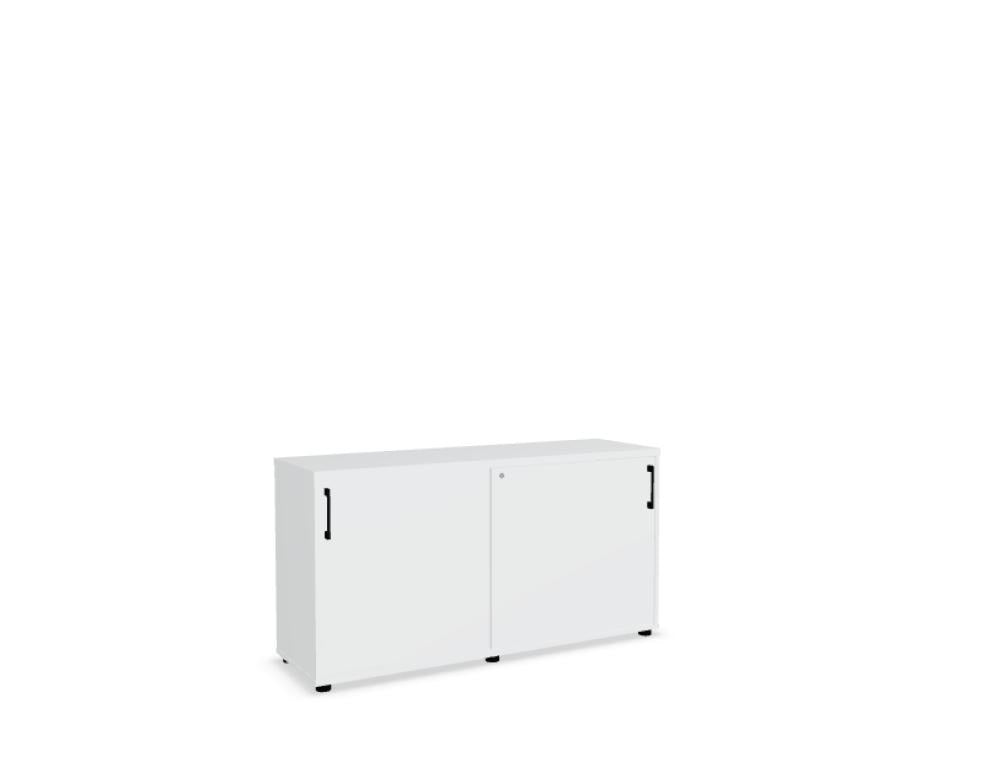 Schiebetürenschrank mit Front in Eiche Natur, Korpus und Bodenplatte in Weiss Pastell, aus Melaminplatten mit ABS-Umleimer gefertigt.