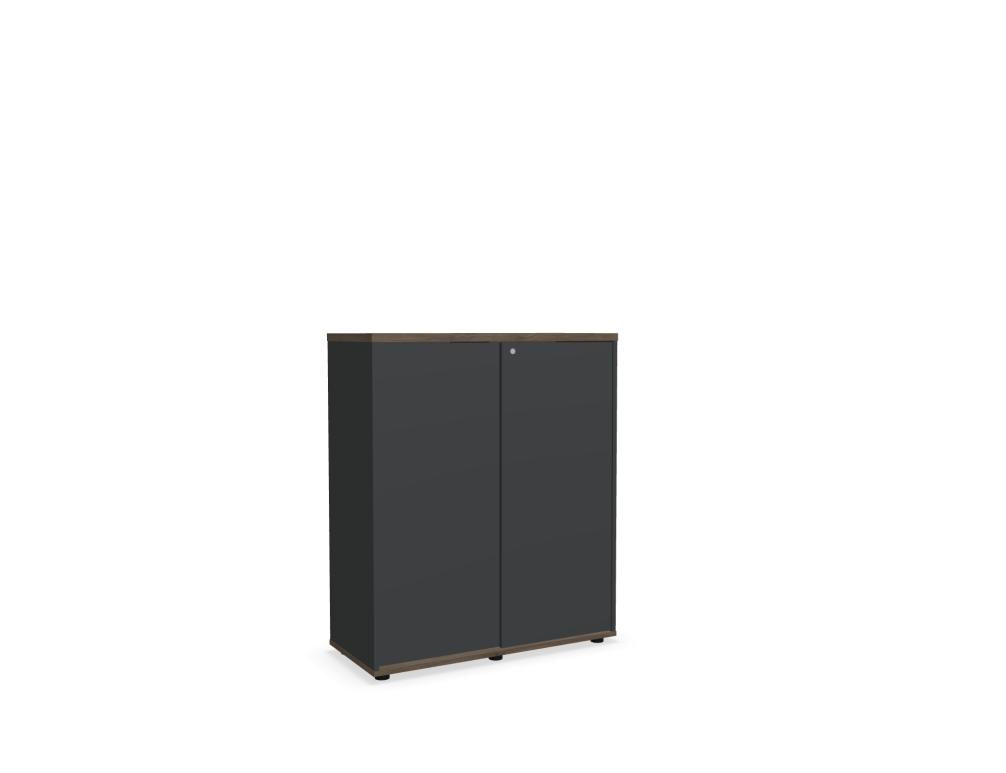 Schwarzer Schiebetürenschrank aus der Standardreihe MEA3P05 von Mdd, modernes Büro- oder Besprechungszimmer-Menü mit glatten Fronten, platzsparend und robust.