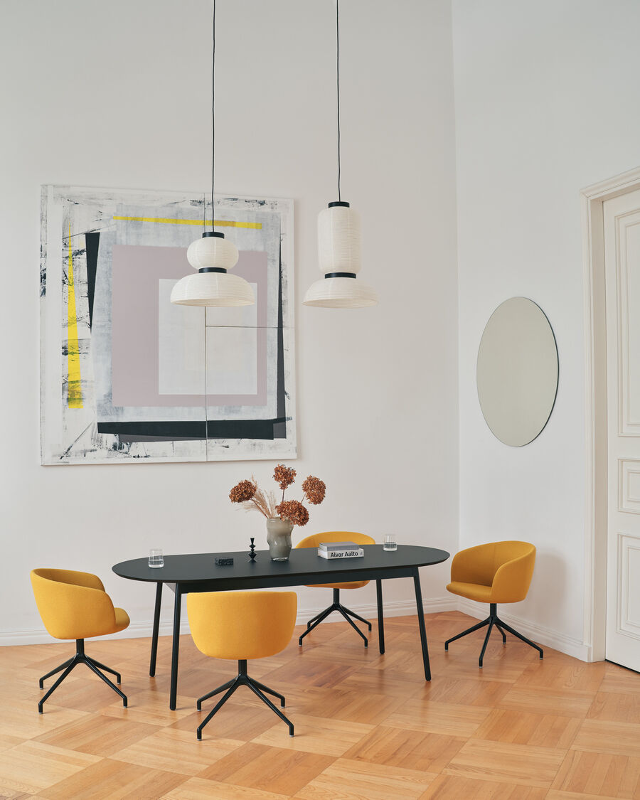 Eleganter Drehstuhl Grace GRP19K mit stilvollem Look und bequemer Sitzfläche, perfekt für Büros und moderne Arbeitsplätze.