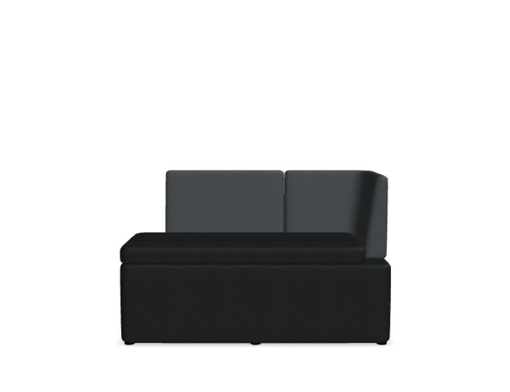 Niedriges modulares Sofa Kaiva von Mdd in Dunkelgrau mit gepolstertem Holzrahmen und geometrischer Rückenlehne, freigestellt.