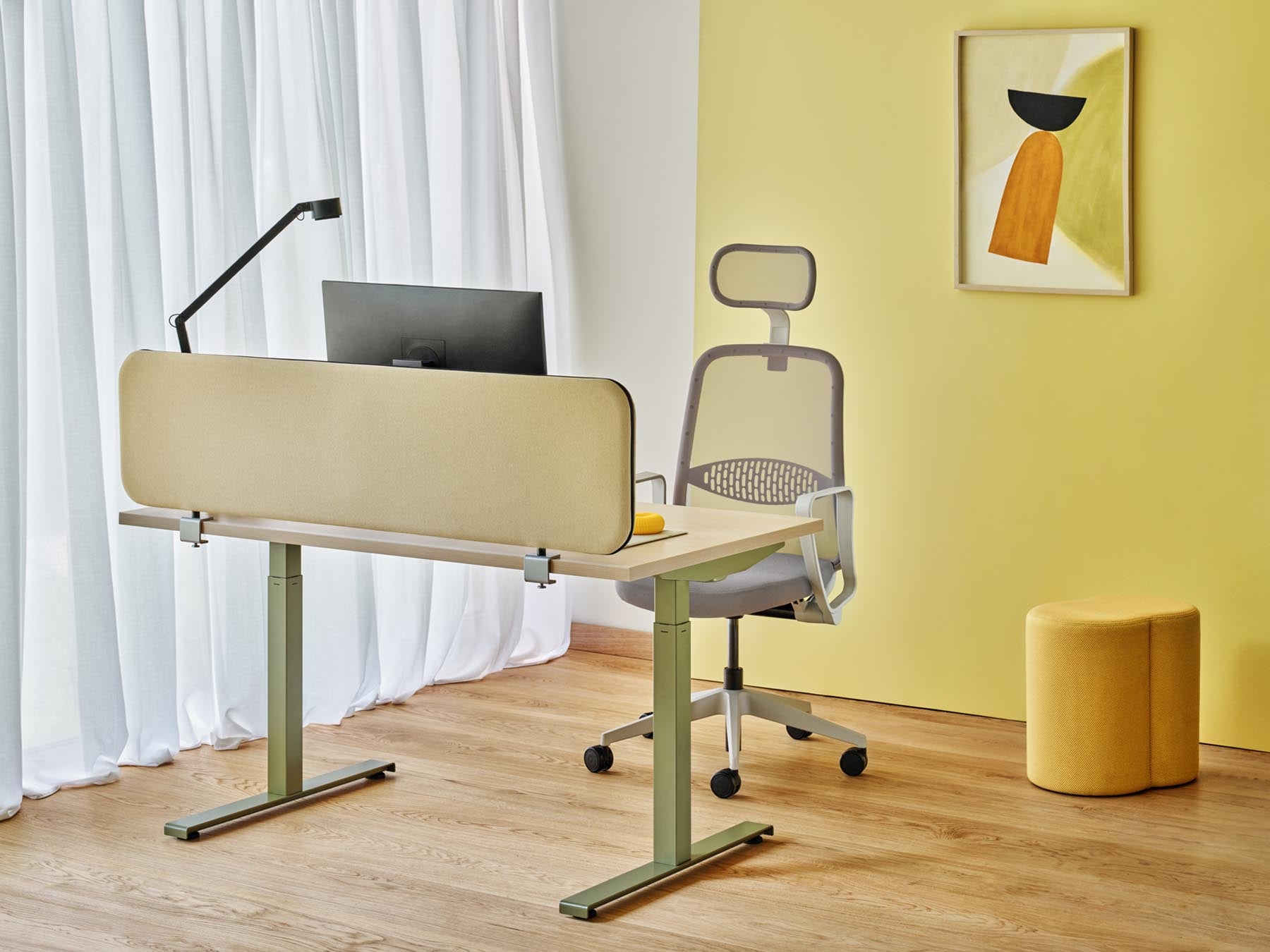 Eleganter Mix MX01 Hocker von MDD, ideal für moderne Interieurs, bietet eine harmonische Kombination aus Funktionalität und ästhetischem Design.