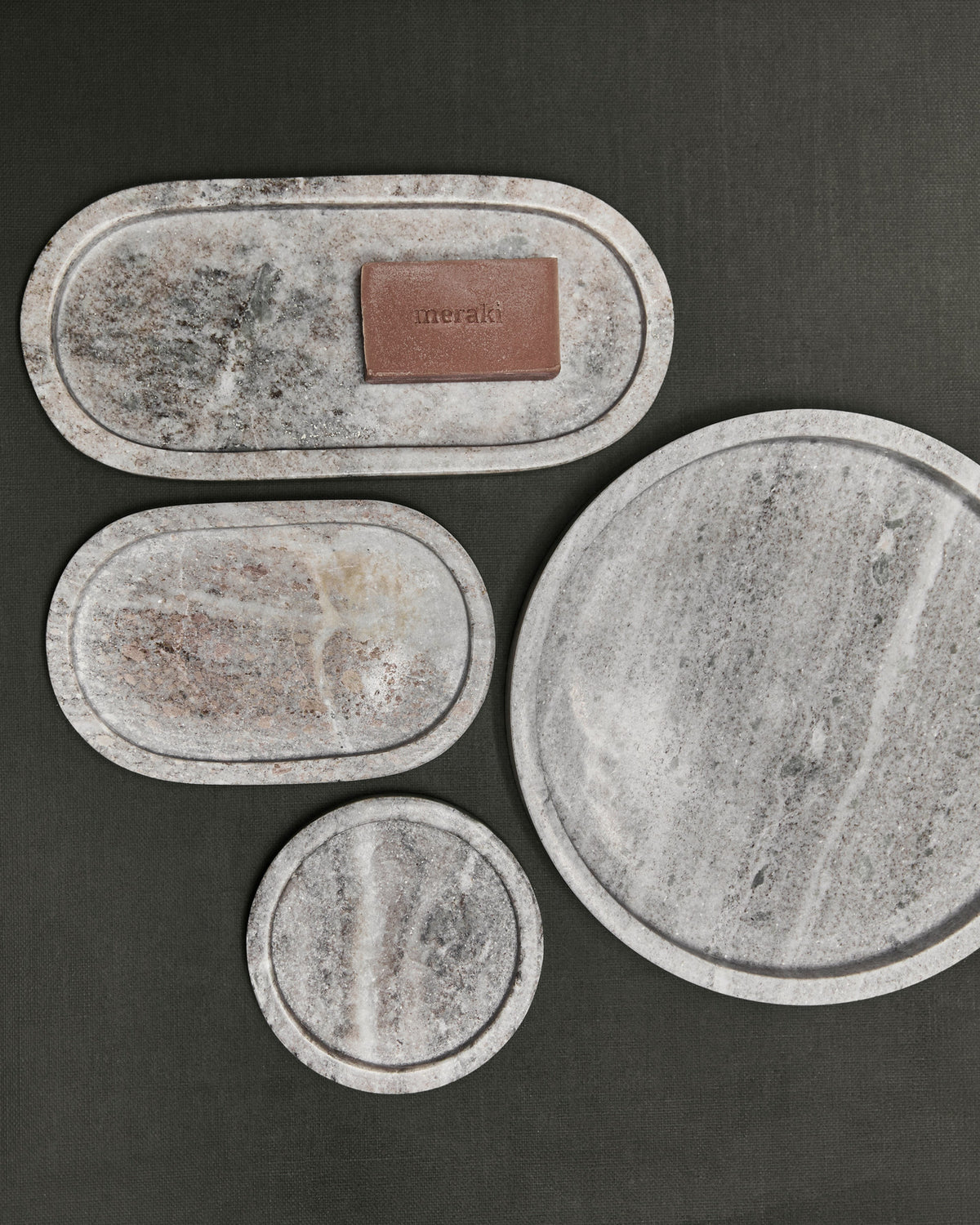 Tablett, MKMarble, Beige in Beige präsentiert im Onlineshop von KAQTU Design AG. Badzubehör ist von Meraki