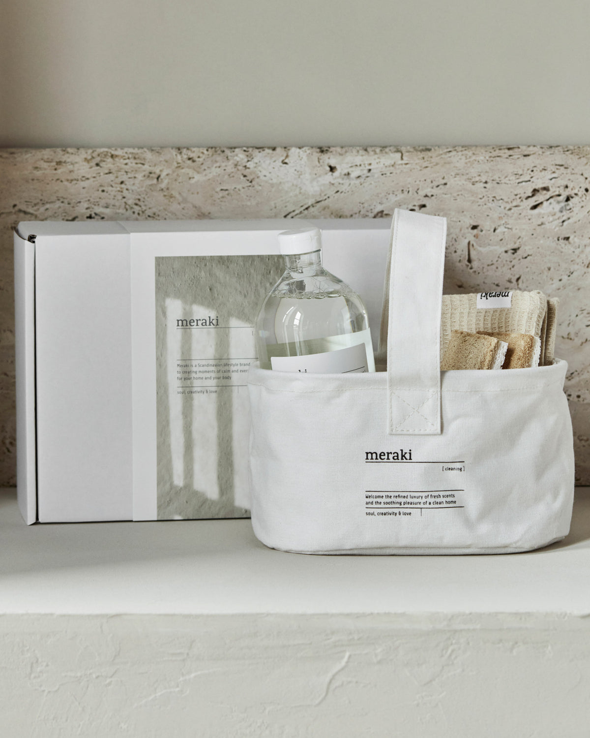 Gift box, basket + dish cloth, beige + sponge + all-round cleaning, 1000 ml in White präsentiert im Onlineshop von KAQTU Design AG. Geschenkset ist von Meraki