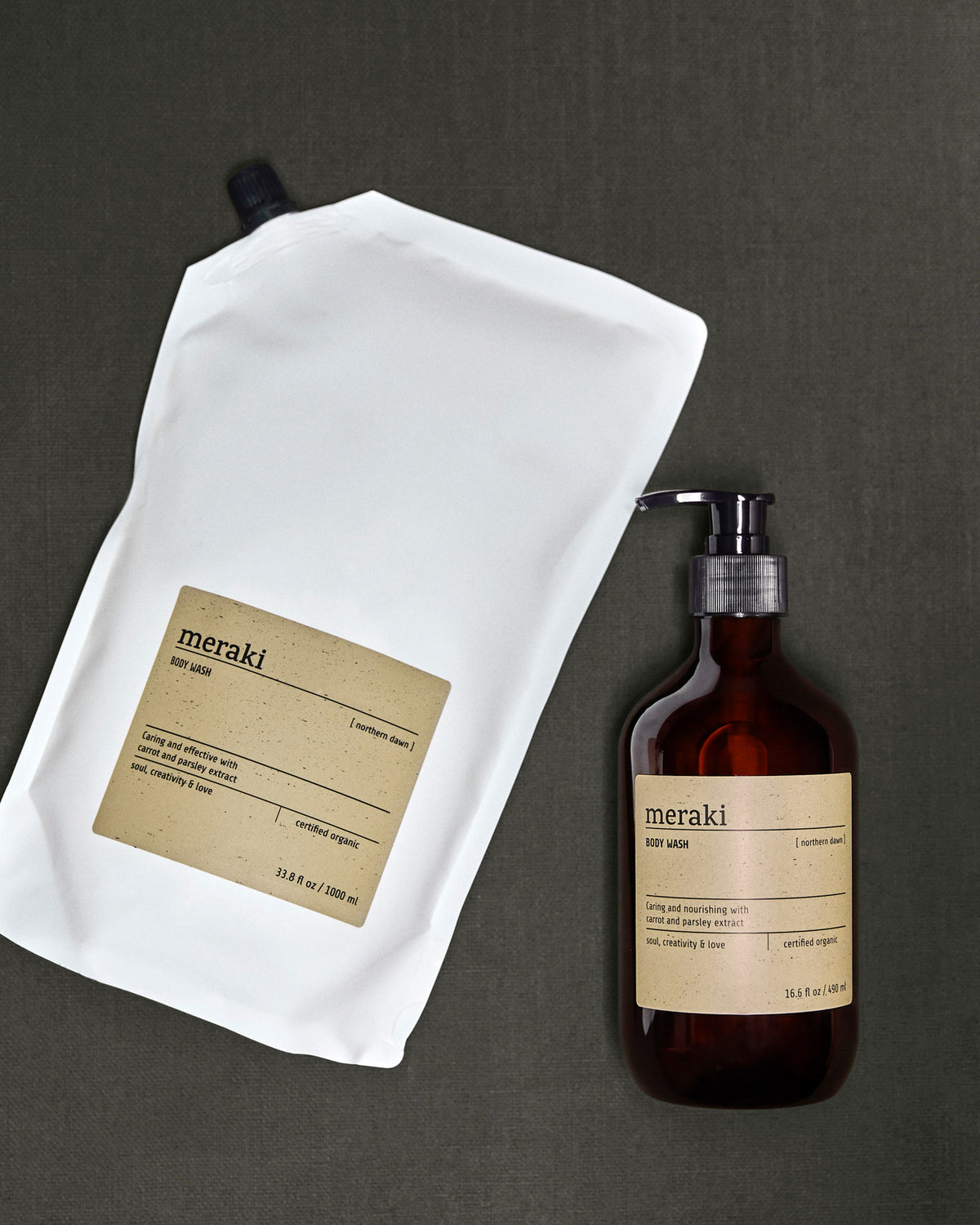 Weisse Nachfüllflasche des Meraki Northern Dawn Duschgels, 1000 ml, mit Etikett und Verschlusskappe, für Duschmittel und Shampoo.