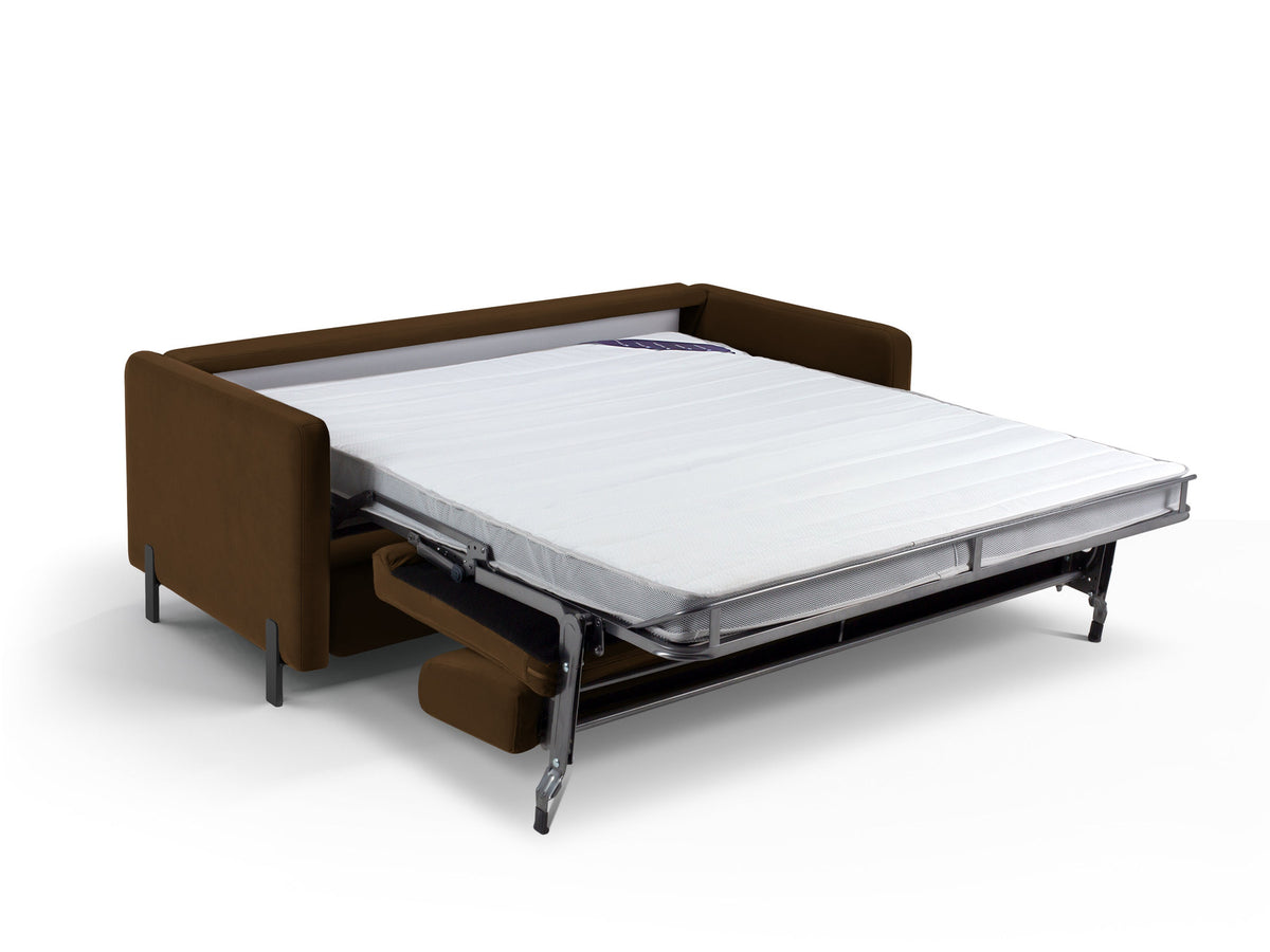 Gloria Velour Sofa mit Schlaffunktion 2 Sitzer in Chocolate-Salvador präsentiert im Onlineshop von KAQTU Design AG. Bettsofa ist von Micadoni