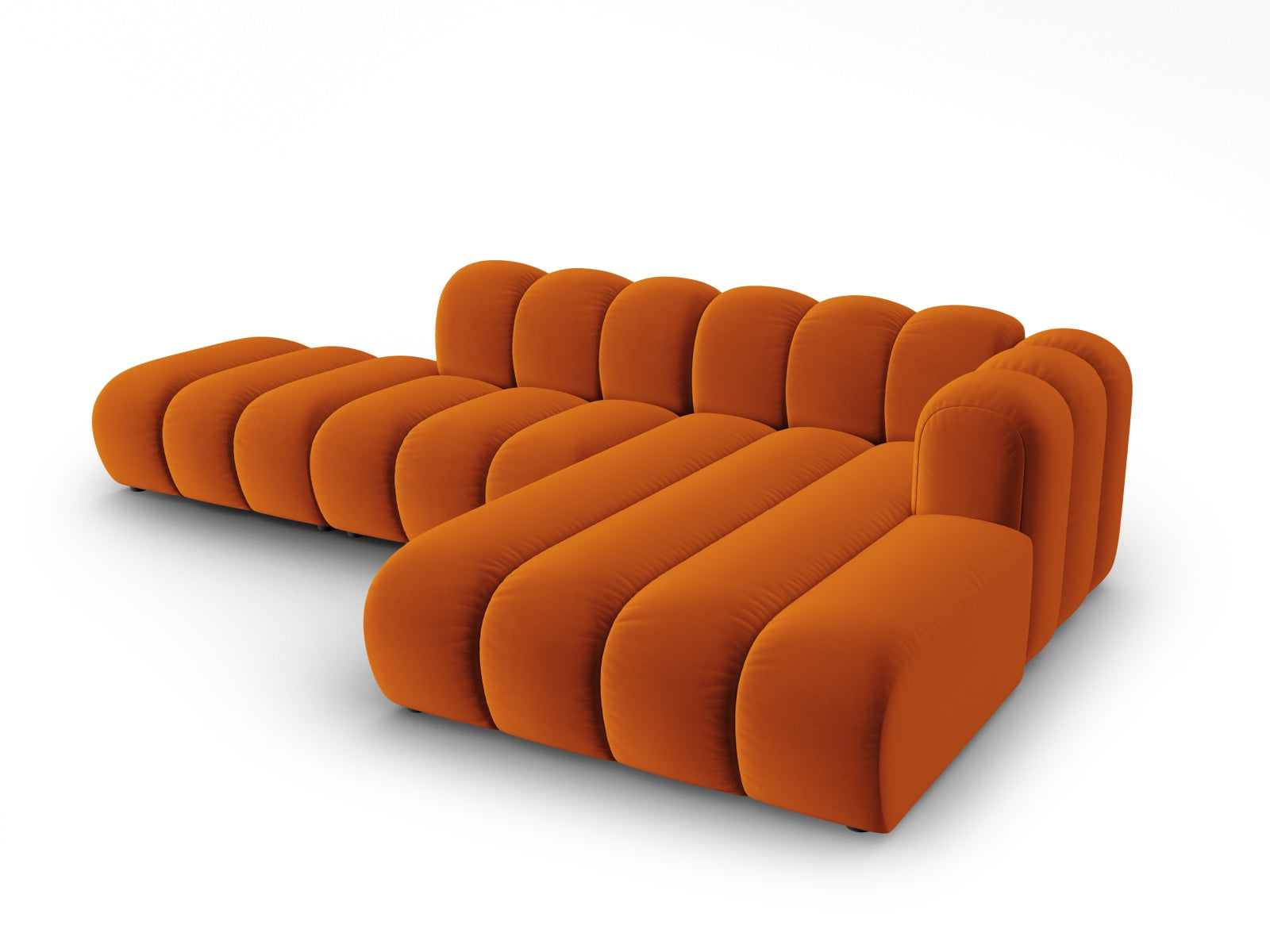 Modulares Ecksofa in warmem Terracotta, 5-Sitzer, ideal für gemütliche Zusammenkünfte und stilvolle Einrichtung. Flexibel und einladend.
