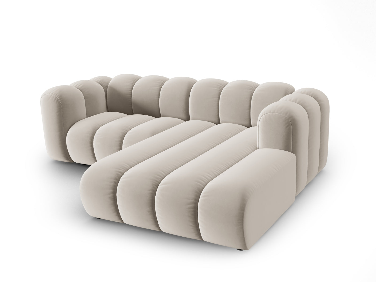 Elegantes, modulares Ecksofa in Beige aus Velours von Micadoni, 3-Sitzer, ideal für stilvolle Wohnräume und gemütliche Abende.