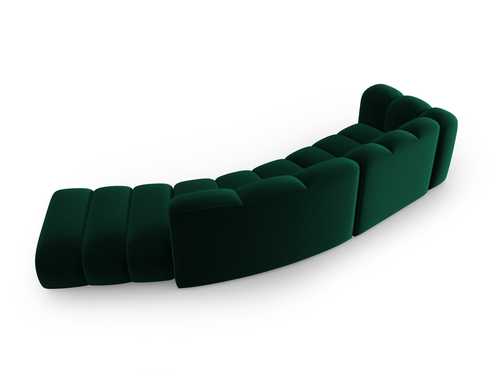 Erleben Sie das Lupine Velour Sofa von Micadoni – ein stilvolles 5-Sitzer-Modell, das Komfort und Anpassungsfähigkeit für Ihr modernes Wohnzimmer bietet.