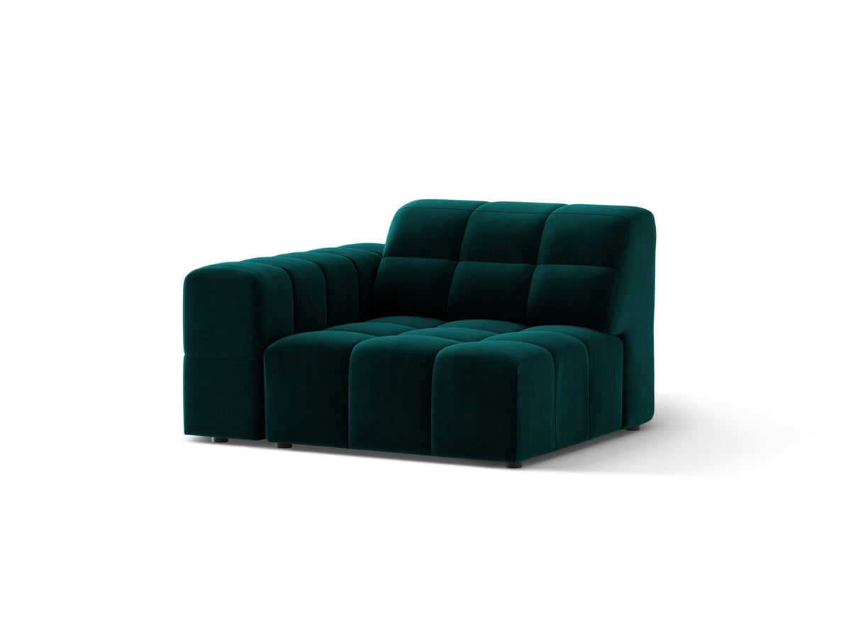 Modulares Sofa Jennifer von Micadoni in leichtem Beige mit Chenille-Stoffbezug, schwarzen Kunststoffbeinen und niedriger Rückenlehne.