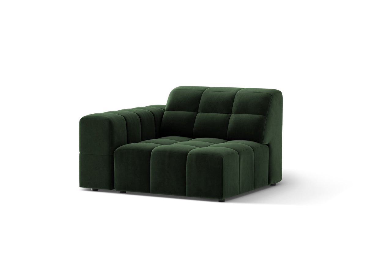 Modulares Sofa Jennifer von Micadoni in leichtem Beige mit Chenille-Stoffbezug, schwarzen Kunststoffbeinen und niedriger Rückenlehne.