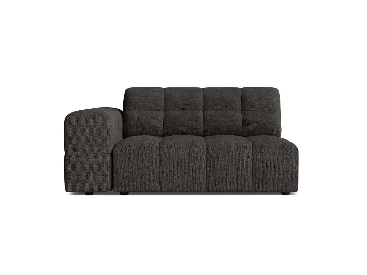 Modulares Sofa Jennifer von Micadoni in Leichtes beige mit Chenille-Bezug Eden, schwarzen Kunststoffbeinen und niedriger Rückenlehne.
