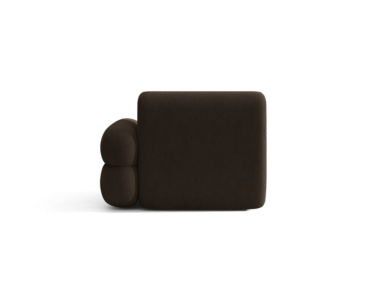 Modulares Sofa Neo von Micadoni in dunklem Olivgrün mit Baloo-Stoffbezug, hoher Rückenlehne und schwarzen Kunststoffbeinen.