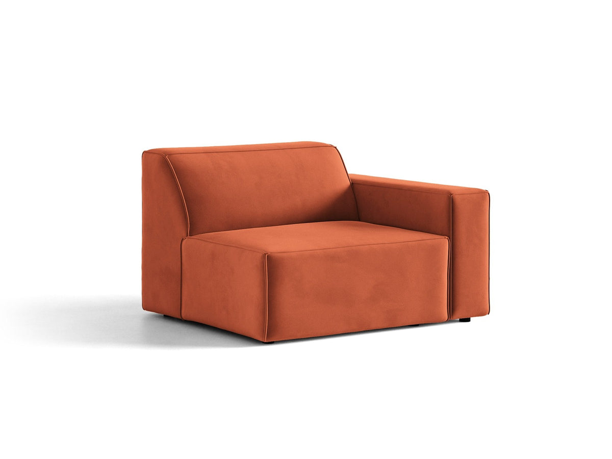 Modulares Sofa Jodie von Micadoni in leichtem Beige mit Venus-Samtstoff, schwarzen Kunststoffbeinen und rechtsseitiger Ausrichtung.