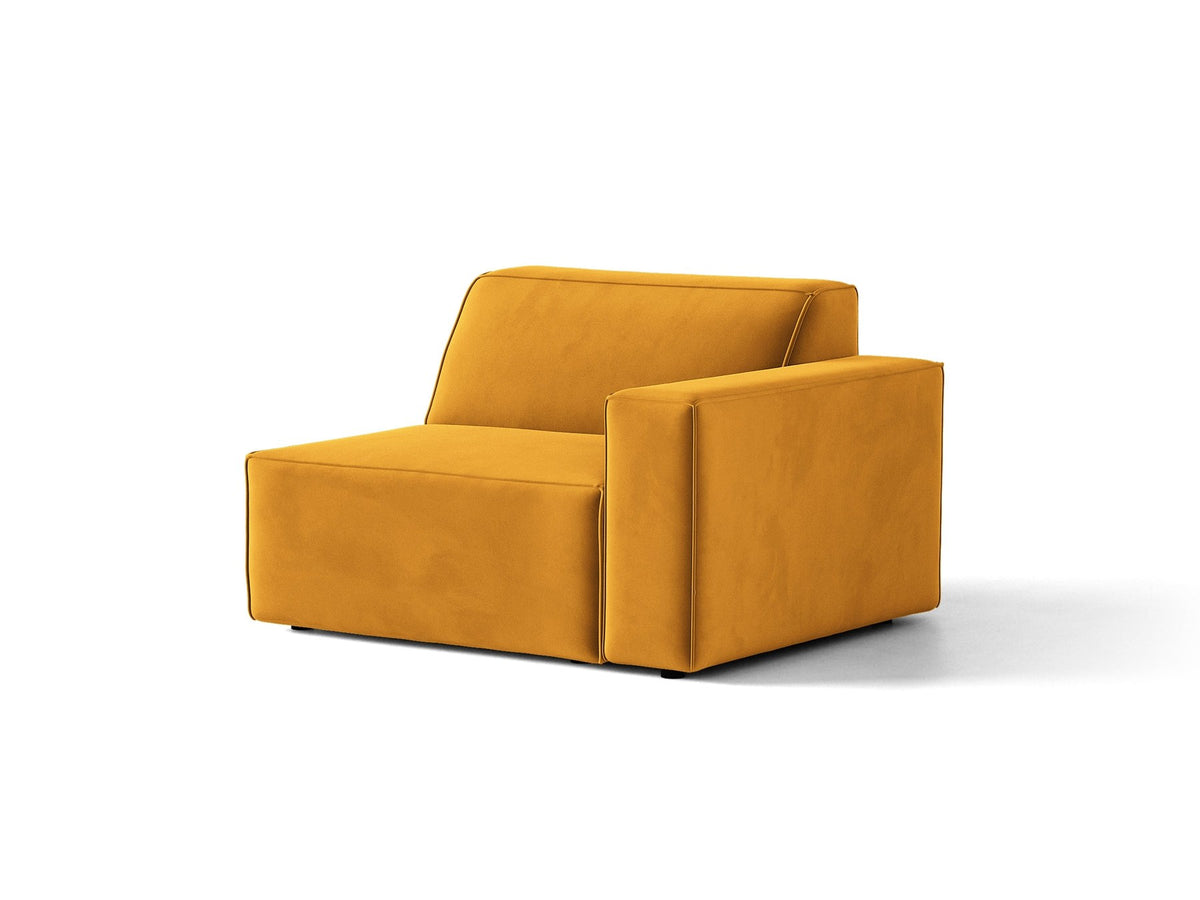 Modulares Sofa Jodie von Micadoni in leichtem Beige mit Venus-Samtstoff, schwarzen Kunststoffbeinen und rechtsseitiger Ausrichtung.
