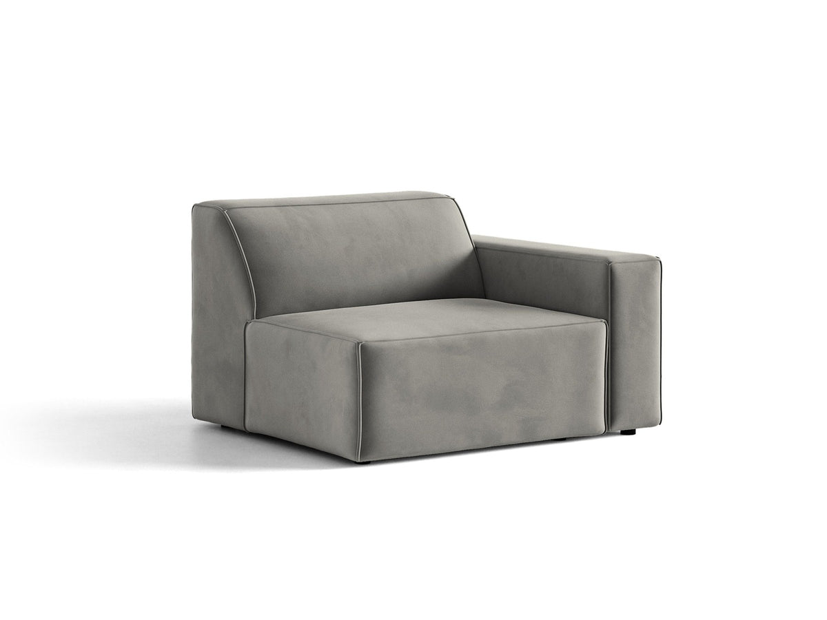 Modulares Sofa Jodie von Micadoni in leichtem Beige mit Venus-Samtstoff, schwarzen Kunststoffbeinen und rechtsseitiger Ausrichtung.