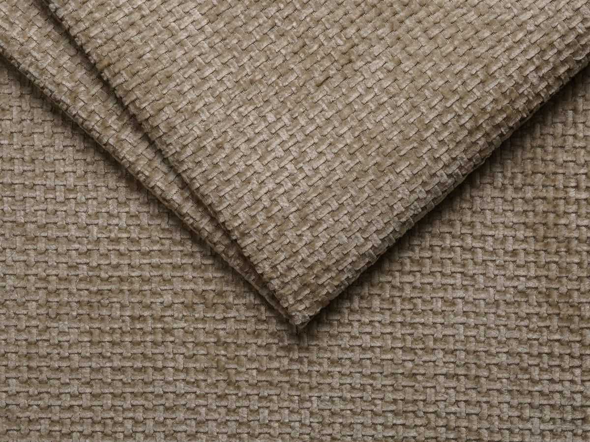Modulares Sofa Jennifer von Micadoni in leichtem Beige, Bezug aus Eden-Chenille mit 3D-Struktur, schwarze Kunststoffbeine, rechtsseitige Ausrichtung.