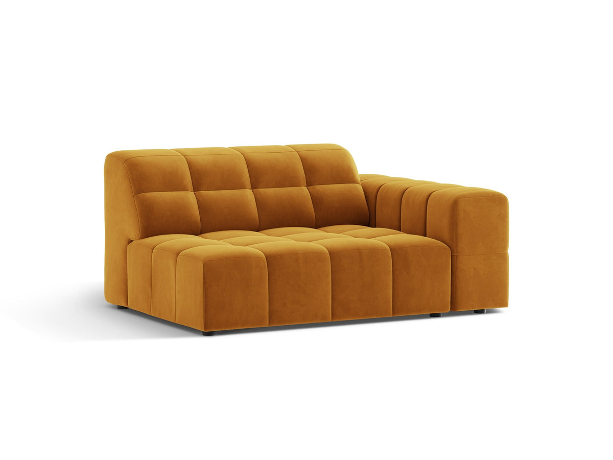 Modulares Sofa Jennifer von Micadoni in leichtem Beige, Bezug aus Eden-Chenille mit 3D-Struktur, schwarze Kunststoffbeine, rechtsseitige Ausrichtung.