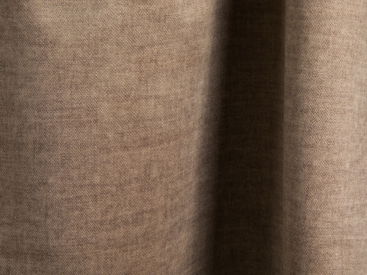 2-Sitzer Sofa Martina in Dark Beige-Vogue präsentiert im Onlineshop von KAQTU Design AG. 2er Sofa ist von Micadoni