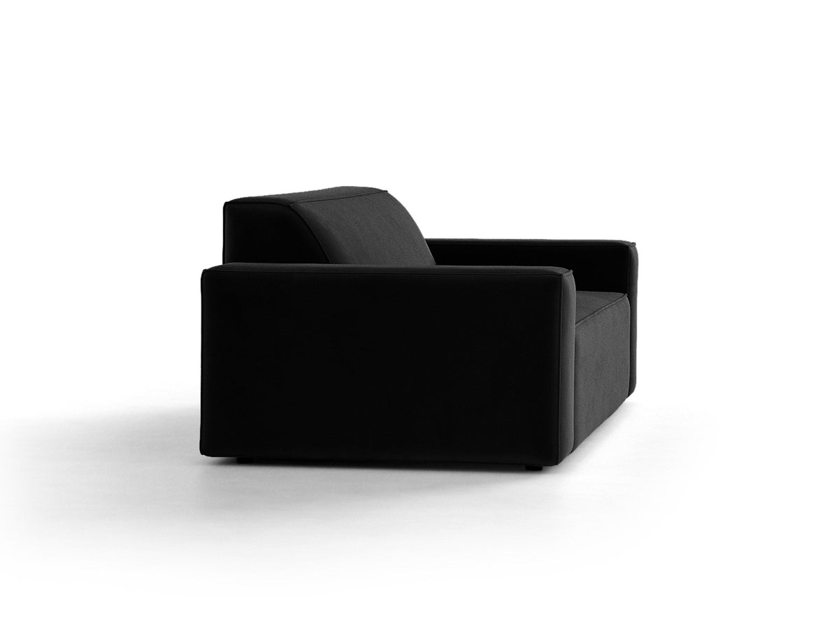 Zweisitzer-Sofa Jodie von Micadoni mit beigem Samtbezug, schwarzen Kunststoffbeinen und gepolsterter Rückenlehne, Frontalansicht.