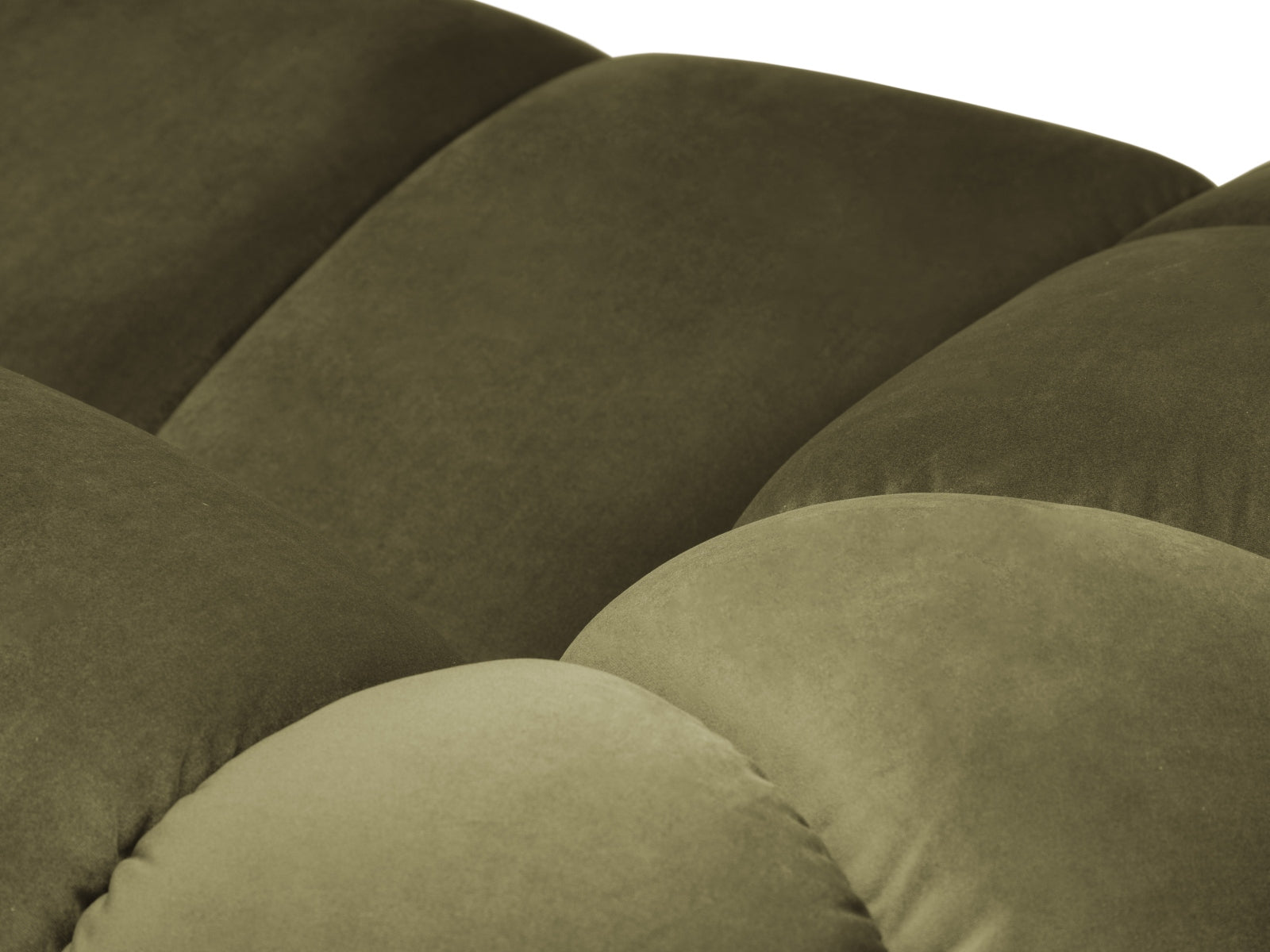 Elegantes 2-Sitzer Velours Sofa in einem modernen Grünton, ideal für gemütliche Abende und stilvolle Einrichtungsideen.