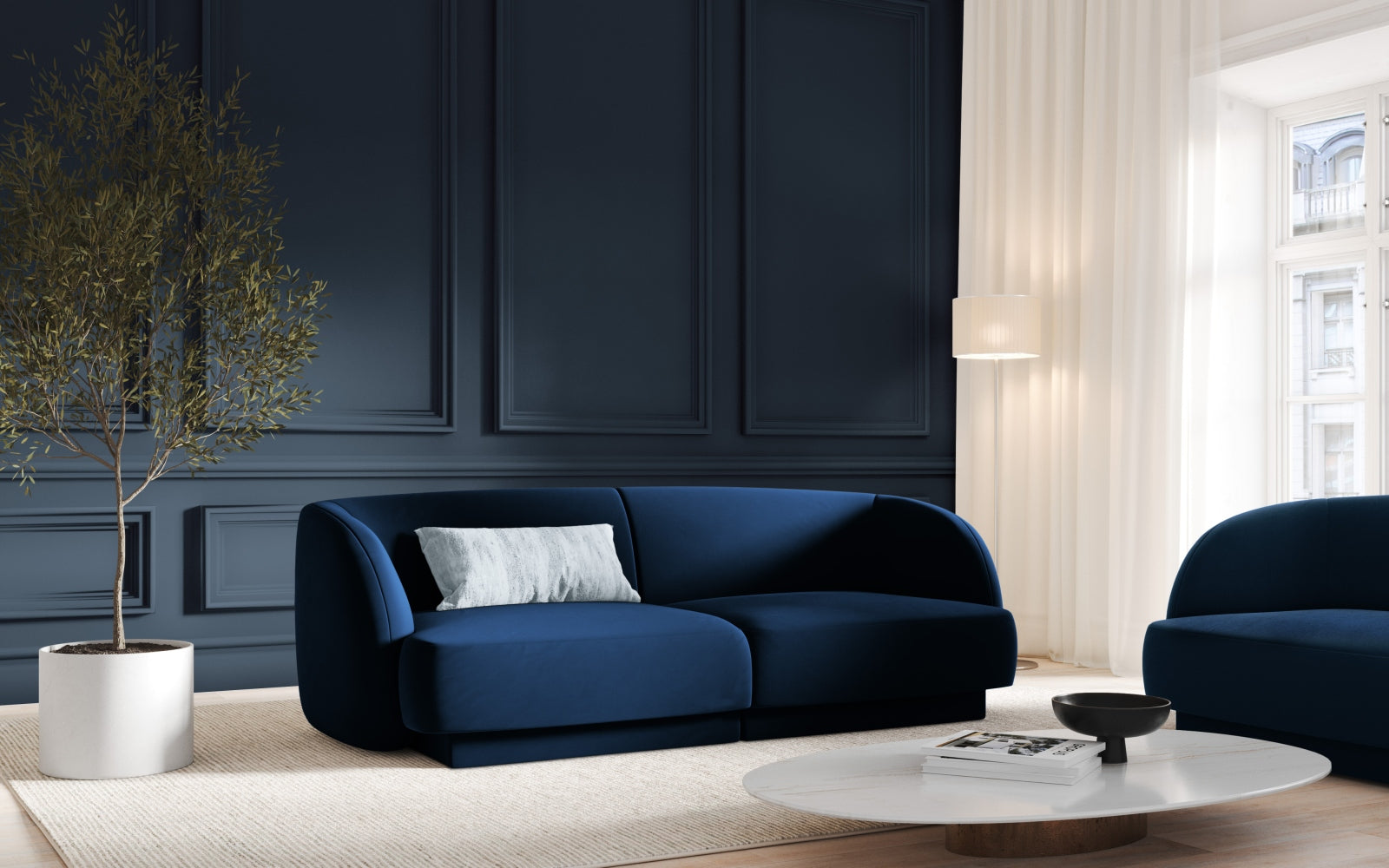 Elegantes Miley Velour Sofa in Royalblau, ideal für stilvolle Wohnräume. Komfortabler 2-Sitzer von Micadoni.